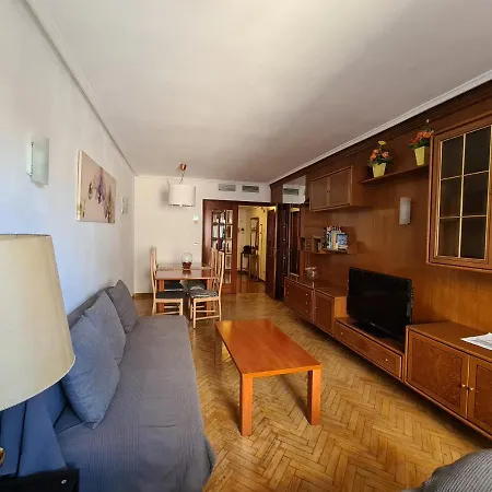Dos Torres Tauriel - Espacioso Con Impresionantes Vistas Y Garaje Privado Apartment Zaragoza