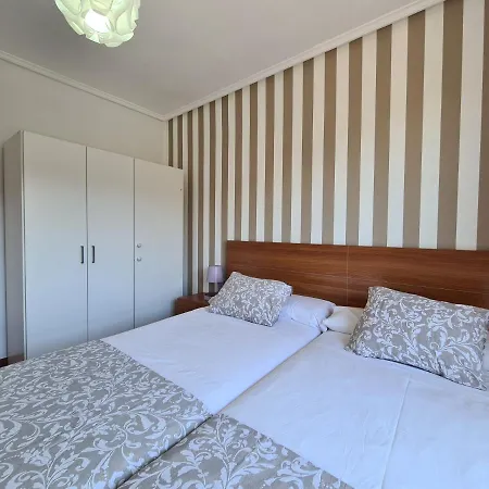Dos Torres Tauriel - Espacioso Con Impresionantes Vistas Y Garaje Privado Apartment